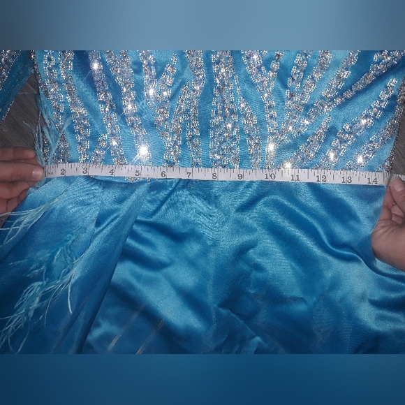 Pageant dress - Picture 9 of 9